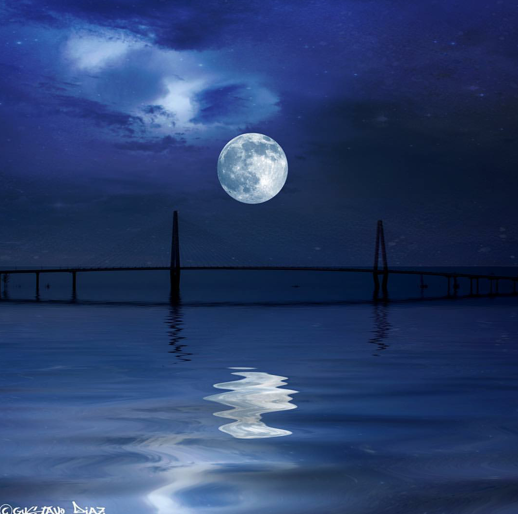 "Вечерняя Луна" ("Luna serale"). Ночной пейзаж с луной. Вечер Луна природа. Луна река.