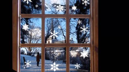 Картинки новогодние на окна со снежинками (40 фото)